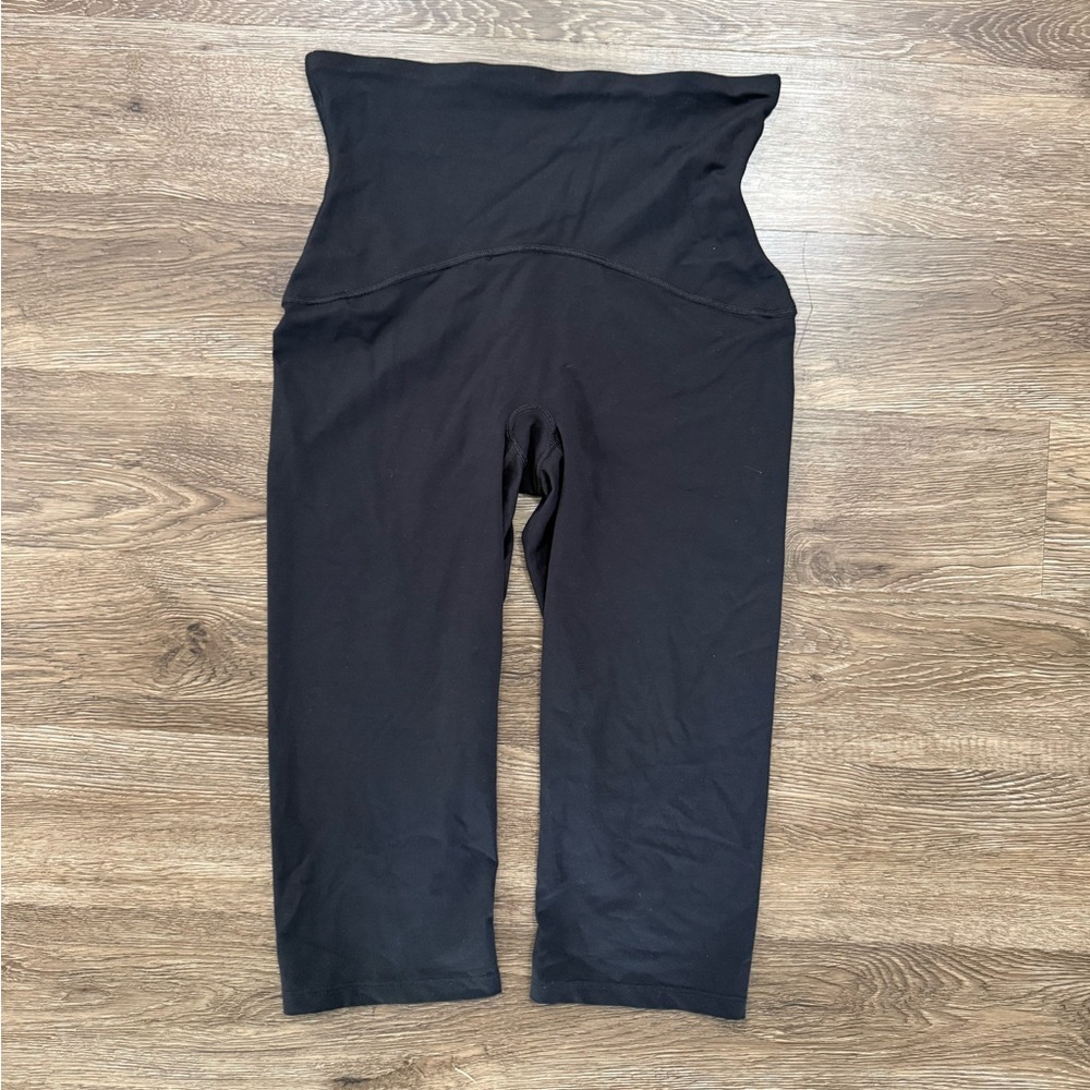 Spanx Shapewear Womens Size L Leggings Black  Capri Slimming NWOT